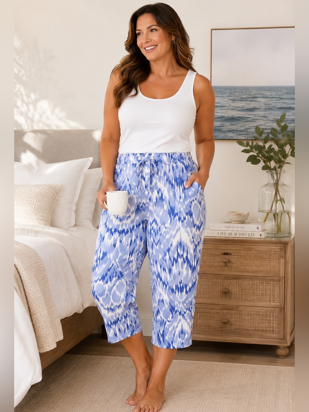 JM‎ Sportswear Women's XL Blue White Ikat Print Cropped Pants Drawstring Waist